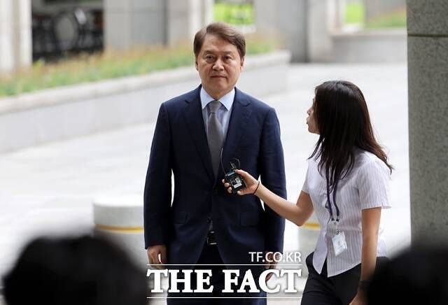 김주현 전 대통령실 민정수석이 3일 서울 서초구 서울고검에 마련된 내란특검 사무실에 조사를 받기 위해 출석하고 있다. 2025.07.03./뉴시스