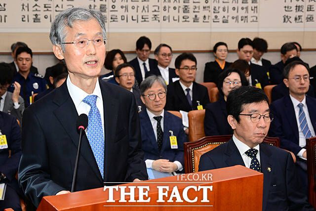 조희대 대법원장이 인사말을 하고 있다.