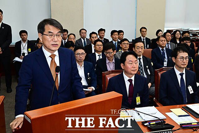 인사말 하는 노태악 중앙선거관리위원장.