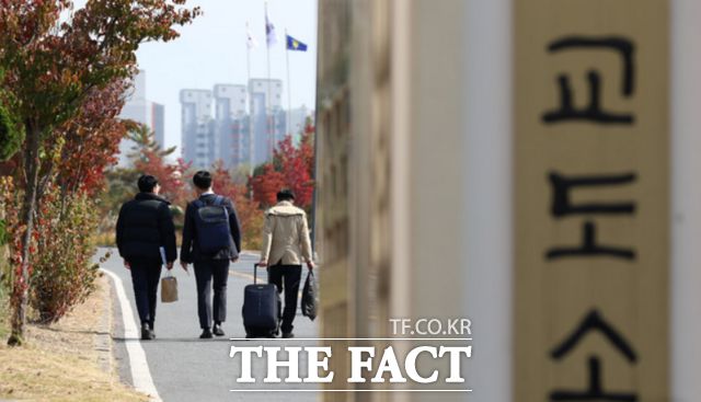 교정시설 내 의료수용동과 외부 의료시설 입원 수용자를 감당할 인력이 턱없이 부족하다는 현장의 목소리가 나온다. 사진은 기사 내용과 직접적인 관련이 없음./뉴시스
