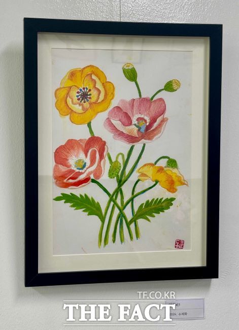 이동문 작가 전시 작품 '양귀비'. /안양시