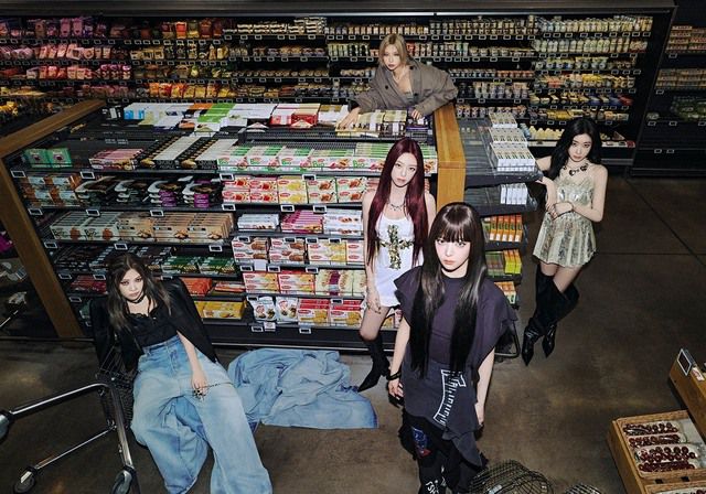 ITZY는 2026년 2월 13일 서울 잠실 실내체육관 공연을 시작으로 세 번째 월드투어 'TUNNEL VISION'에 돌입한다./JYP엔터테인먼트