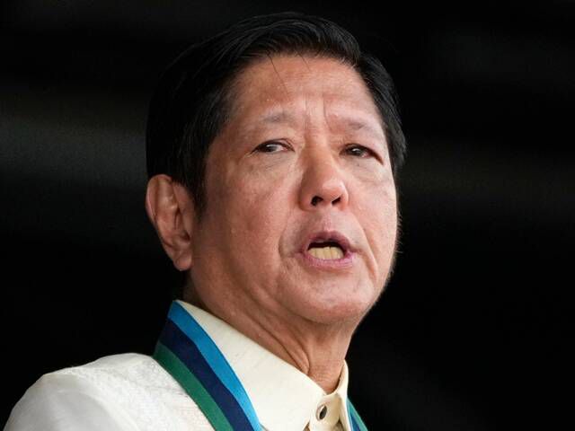 페르디난드 마르코스 주니어 필리핀 대통령이 13일(현지시간) 홍수 조절 프로젝트 부패 스캔들에 연루된 최소 37명의 사회 지도층을 올해 안으로 감옥에 보낼 것이라고 선언했다. 사진은 마르코스 대통령. /AP.뉴시스