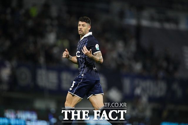 '하나은행 K리그1 2025’ 39라운드 MVP를 차지한 서울이랜트 오스마르./K리그