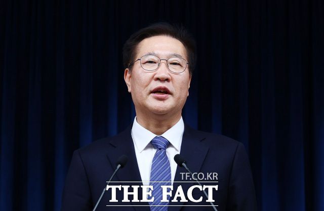 법무부 장관 후보자로 지명된 박성재 전 서울고검장이 23일 서울 용산 대통령실 청사에서 소감을 밝히고 있다. /뉴시스