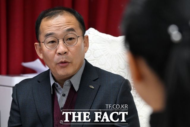 장세율 겨레얼통일연대 대표는 지난 3일 오후 서울 영등포구 사무실에서 "북한 인권침해는 김정은 위원장 시대에 들어 더욱 구조적이고 치밀해졌다"고 언급했다. /남용희 기자