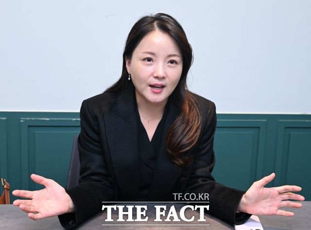 정서윤 유니피벗 대표는 지난달 14일 오후 경기 성남의 한 모처에서 "한국 사회에서 북한 출신 청년들이 겪는 구조적 비대칭성을 느끼고 시작하게 됐다"고 언급했다. /이새롬 기자