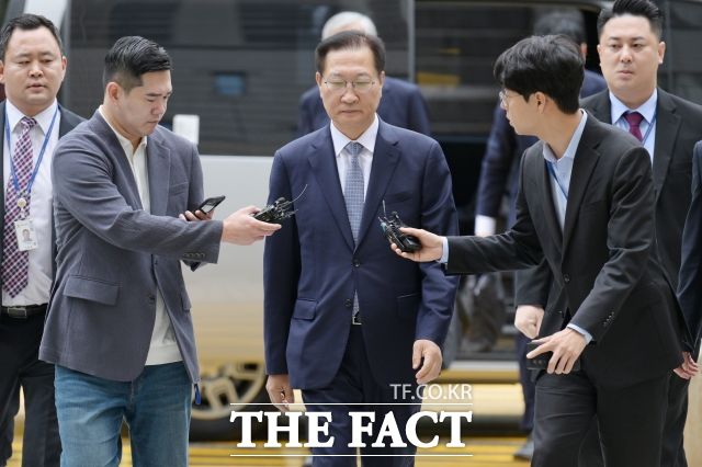 특검팀은 박 전 장관이 김 여사에게서 사실상 수사 청탁을 받고 법무부 검찰과장에게 명품백 수사 상황 등 내용을 보고받았다고 보고 청탁금지법 혐의 피의자로 입건했다. /장윤석 기자