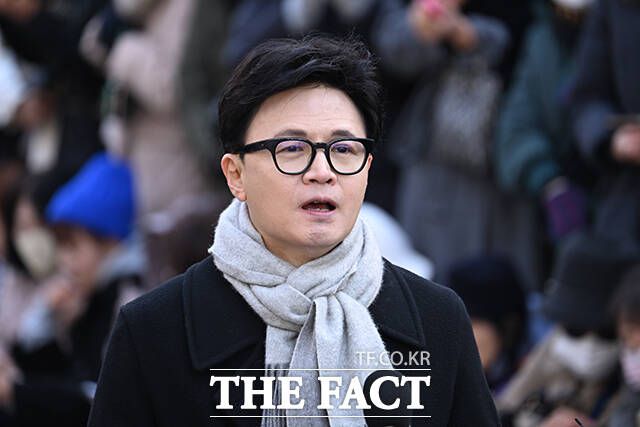 한동훈 전 국민의힘 대표가 3일 오후 서울 여의도 국회에서 기자회견을 열고 발언하고 있다. /국회=박헌우 기자