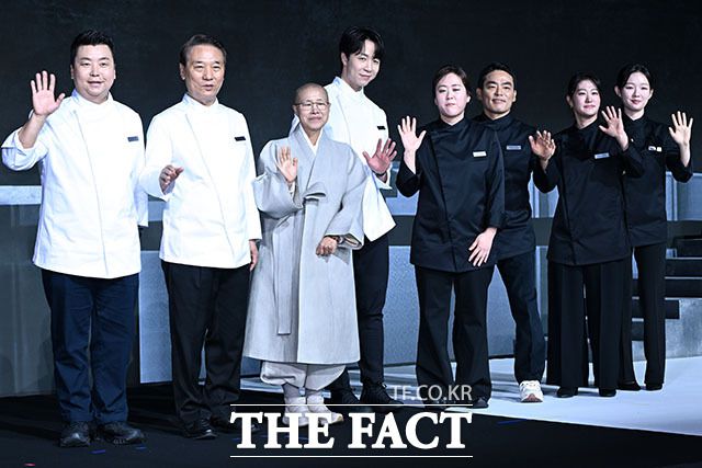 '스타' 백수저 셰프와 '재야의 고수' 흑수저 셰프의 요리대결'