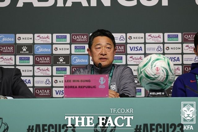 6년 만의 U23 아시안컵 정상 탈환에 나서는 한국의 이민성 감독./리야드=AP.뉴시스