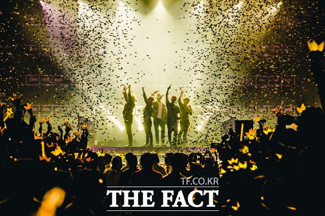 고고도 미사일 방어 체계(THAAD) 배치가 본격화된 2017년부터 K팝 아티스트는 '암묵적 한한령'에 의해 중국 현지 공연을 하지 못하고 있다. 사진은 2015년 중국에서 아레나 콘서트를 개최한 그룹 빅뱅의 모습이다./YG엔터테인먼트