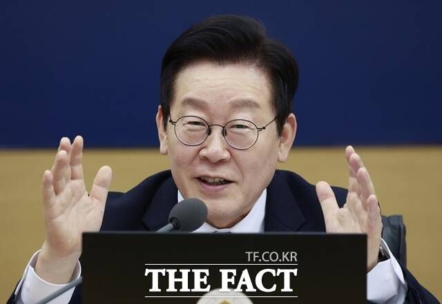 이재명 대통령이 2025년 12월 16일 세종시 정부세종청사에서 열린 국무회의에서 발언하고 있다. /뉴시스