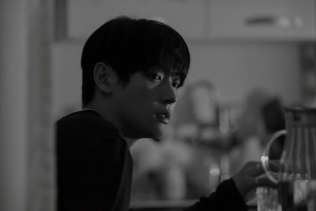 인성은 "데뷔한 지 10년이 다 됐는데 여전히 끊임없는 에너지를 가지고 더욱더 널리 활동하고 싶다는 메시지를 전하고 싶다. 그리고 자신 있다"고 말했다. /FNC엔터테인먼트