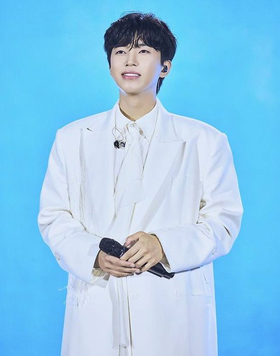 오늘부터 일요일까지 이어지는 임영웅의 고척스카이돔 앵콜 콘서트 현장에는 서울은 물론 전국 각지에서 모인 팬들로 뜨거운 열기가 이어질 전망이다. /물고기뮤직