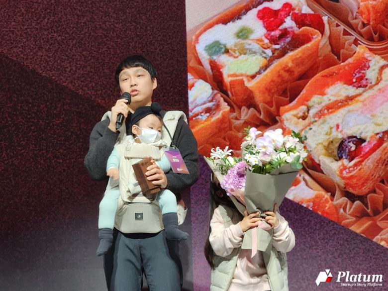 올해 핸드메이드 어워드 대상을 수상한 정인당 작가 (c)플래텀