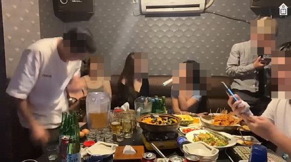 임블리, 감성여울이 마찰을 빚었던 당시 생방송 장면