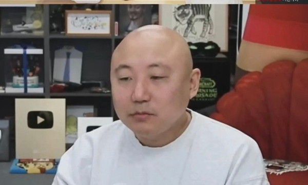 주호민 / 침착맨 유튜브 영상 캡쳐