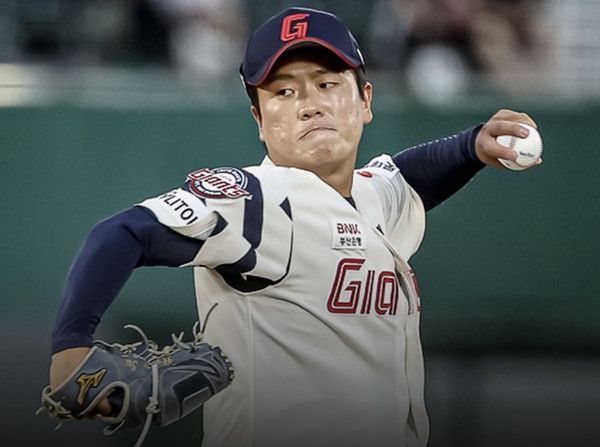 정현수 (사진=롯데자이언츠 SNS)