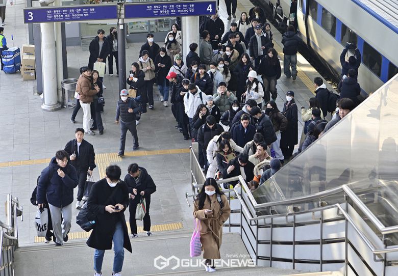 설날 서울역 모습 (사진=국제뉴스DB)