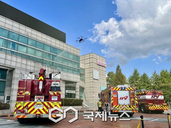 양주소방서, ‘드론+소방’ 합동작전...실전 같은 긴급구조종합훈련.(사진제공.양주소방서)