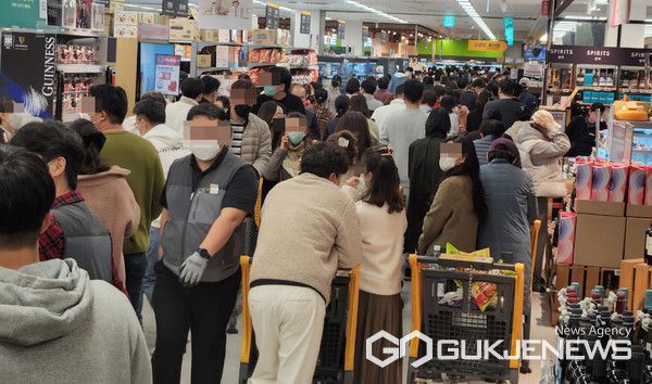 2025 이마트 쓱데이 전단, 할인품목, 트레이더스 세일 기간 (사진=국제뉴스DB)