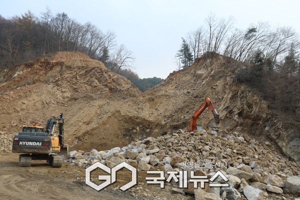 가평군 두밀리 대청비료 현장 [사진/ 김서중 기자]