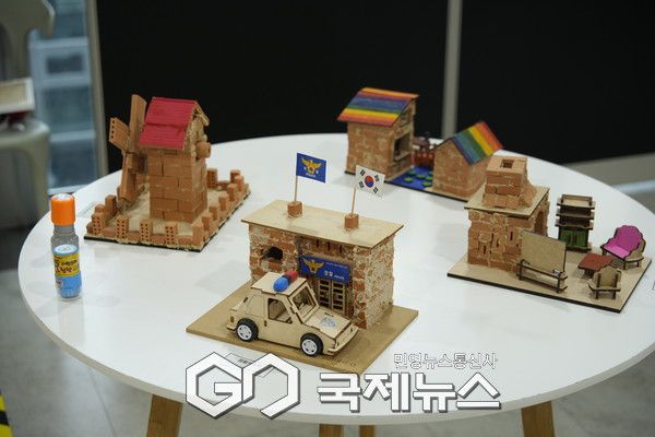 마포청소년문화의집, '산타빌리지' 변신 5층 보물갤러리 [사진제공=마포청소년문화의집]