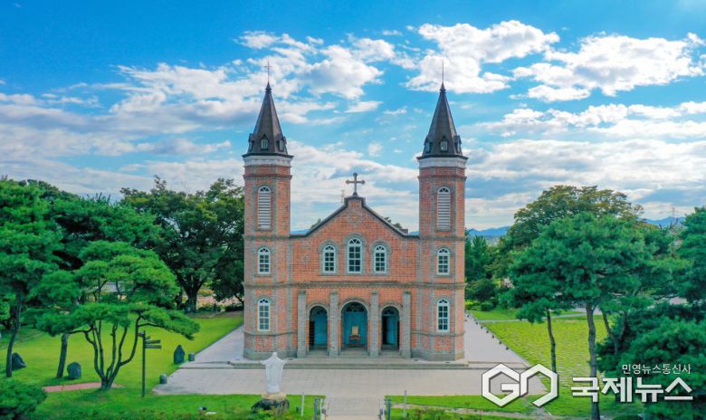 당진 합덕성당 전경. /당진시