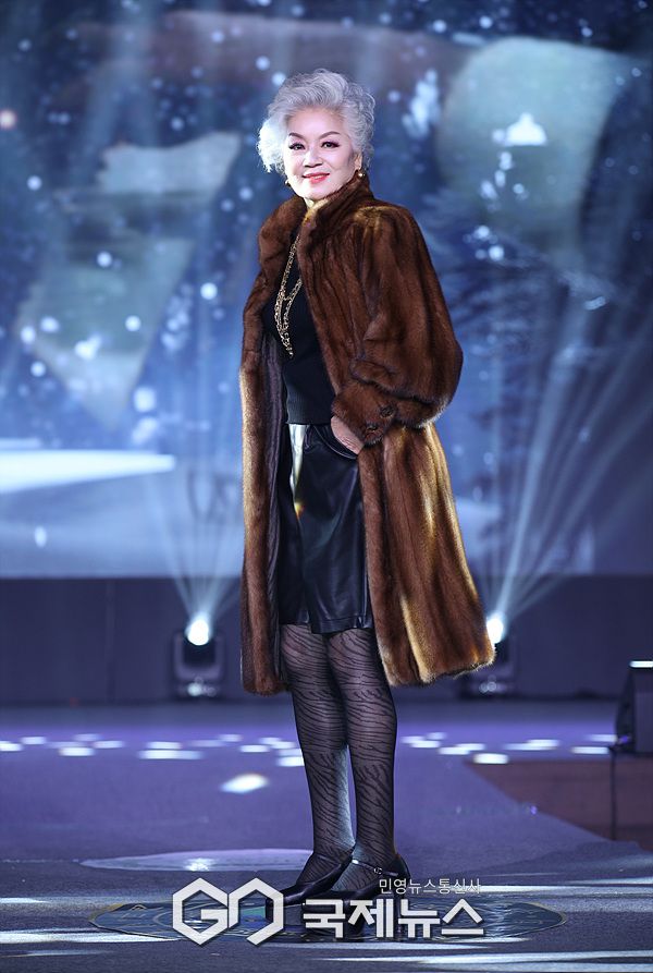 ▲ 글로벌탑모델상 수상자 시니어 모델 백갑만 / ⓒ이대웅 기자