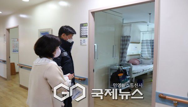 영주소방서, 소방서장 주도 노유자시설 현장 안전지도 실시(영주소방서 현장 지도 사진)