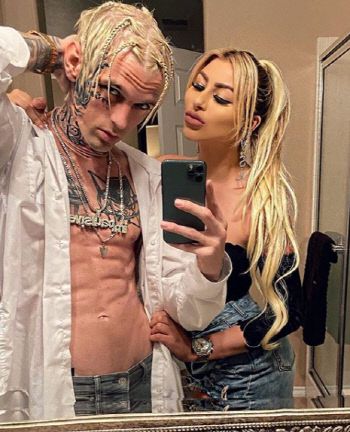 아론 카터(왼쪽)과 그의 여자친구. 출처|SNS 캡처