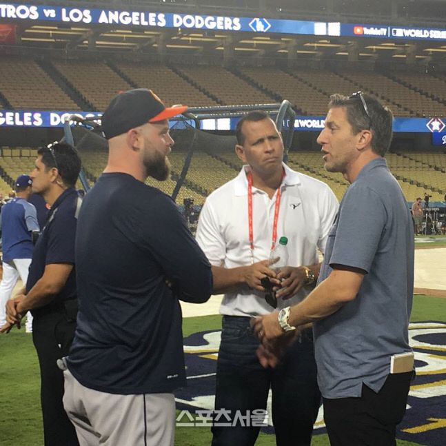 현 ESPN과 FOX-TV 해설자인 알렉스 로드리게스는 현역 시절 순수 연봉만으로 미국 4대 종목 최고를 기록했다. LA|문상열전문기자