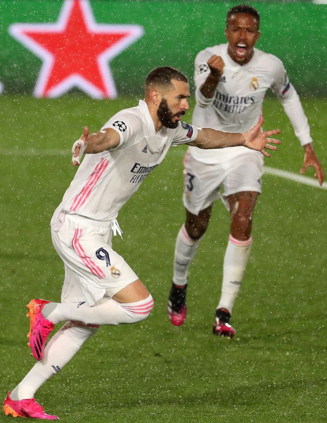 벤제마의 골 세리머니. EPA/연합뉴스