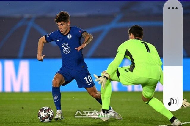 첼시의 크리스티안 풀리시치가 레알 마드리드의 골키퍼 티바우트 쿠르투아를 제치고 골을 성공시키는 순간. UEFA 홈페이지 캡처