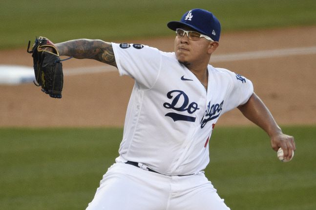 올시즌 LA 다저스 선발의 중요한 축을 맡고 있는 훌리오 유리아스는 애리조나 다이아몬드백스를 상대로 6.2이닝 3안타 1실점으로 호투했다. LA|USA TODAY Sports연합뉴스