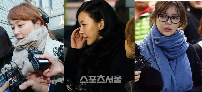 배우 이승연, 장미인애, 박시연(왼쪽부터)이 2013년 11월 프로포폴 불법투약 혐의로 열린 1심 선고공판에서 집행유예를 선고받고 법원을 빠져나가고 있다. 스포츠서울DB