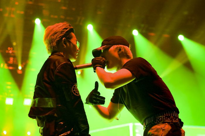 그룹 에이티즈 산과 홍중 제공 | KQ