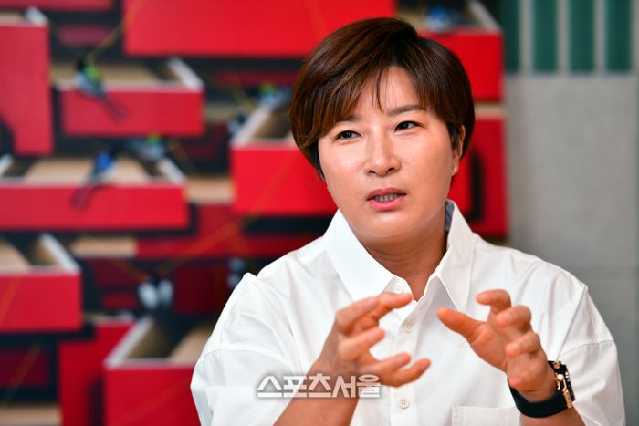 박세리가 스포츠서울과 인터뷰에서 R&D센터 건립 의의와 꿈을 얘기하고 있다. 강영조기자 kanjo@sportsseoul.com