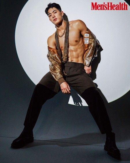 모델 겸 가수 윤준협 제공 | 맨즈헬스