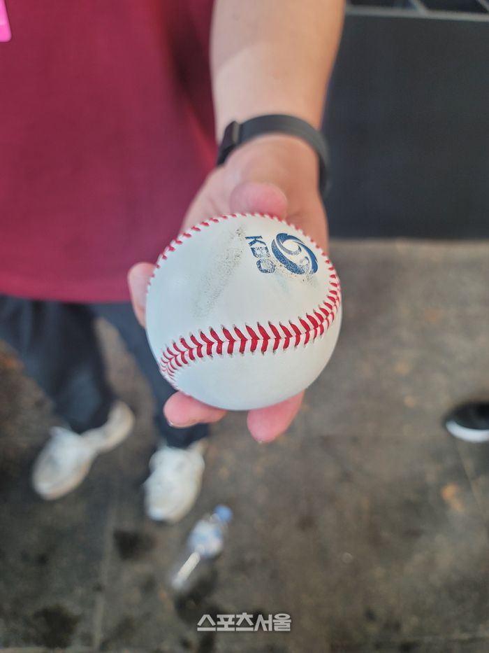 최정의 18년 연속 10홈런 달성 공. 사진 | 문학=김동영기자 raining99@sportsseoul.com