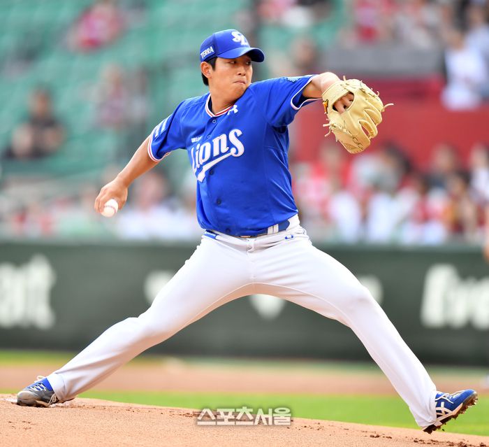 삼성 양창섭이 1일 인천SSG랜더스필드에서 열린 2023 KBO리그 SSG전에 선발 등판해 역투하고 있다. 사진 | 문학=강영조기자 kanjo@sportsseoul.com