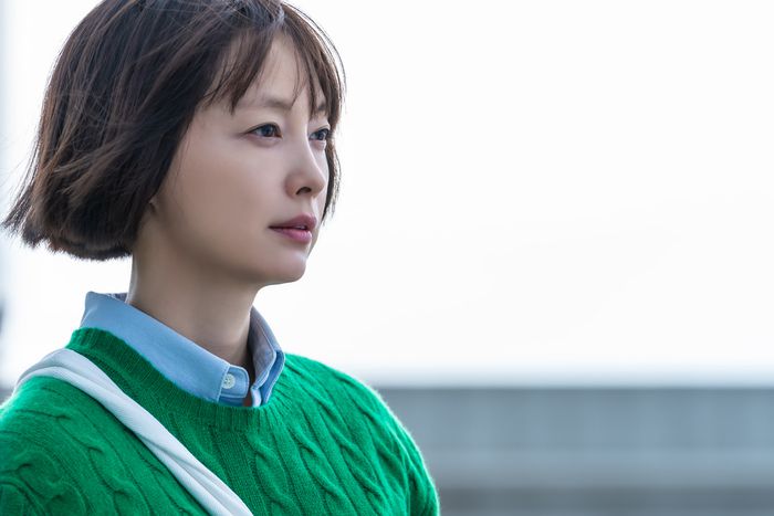 웨이브 드라마 ‘박하경 여행기’ 배우 이나영. 제공 | 웨이브