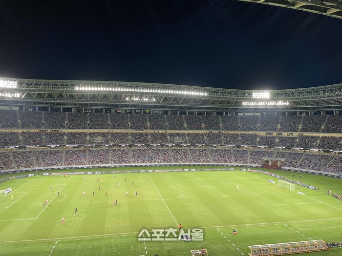 관중으로 가득 찬 도쿄국립경기장.도쿄 | 정다워기자