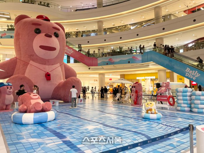 영등포 타임스퀘어에 전시된 대형 벨리곰. 사진 | 최규리기자 gyuri@sportsseoul.com