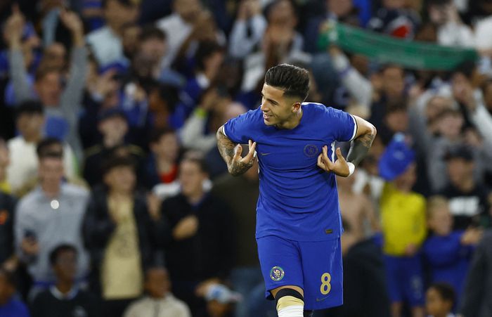 엔소 페르난데스의 골 세리머니. 런던|로이터 연합뉴스