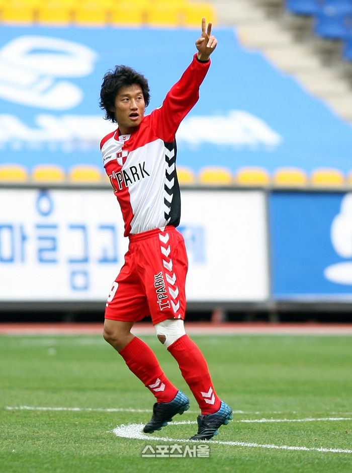 선수 시절의 이정효 감독. 스포츠서울DB