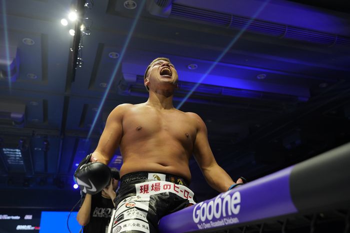 윤형빈을 꺾은 쇼유 니키. 사진 | 로드FC