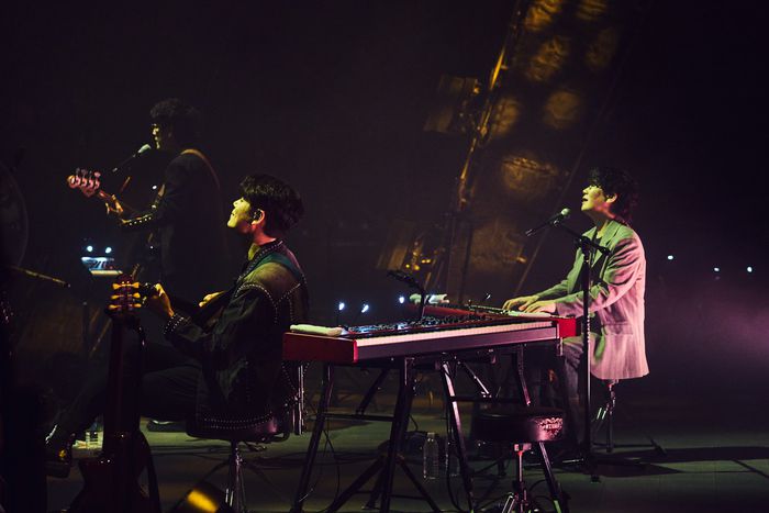 밴드 넬 콘서트  ‘크리스마스 인 넬스 룸 2023’의 한장면. 사진|스페이스보헤미안