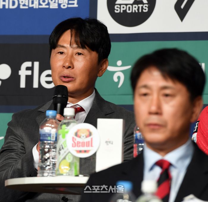 FC서울 김기동 감독이 26일 중구 소공동 더플라자호텔에서 열린 하나은행K리그 2024 개막 미디어데이에서 올시즌에 임하는 출사표를 던지고 있다. 2024.02.26.소공동 | 강영조 기자 kanjo@sportsseoul.com